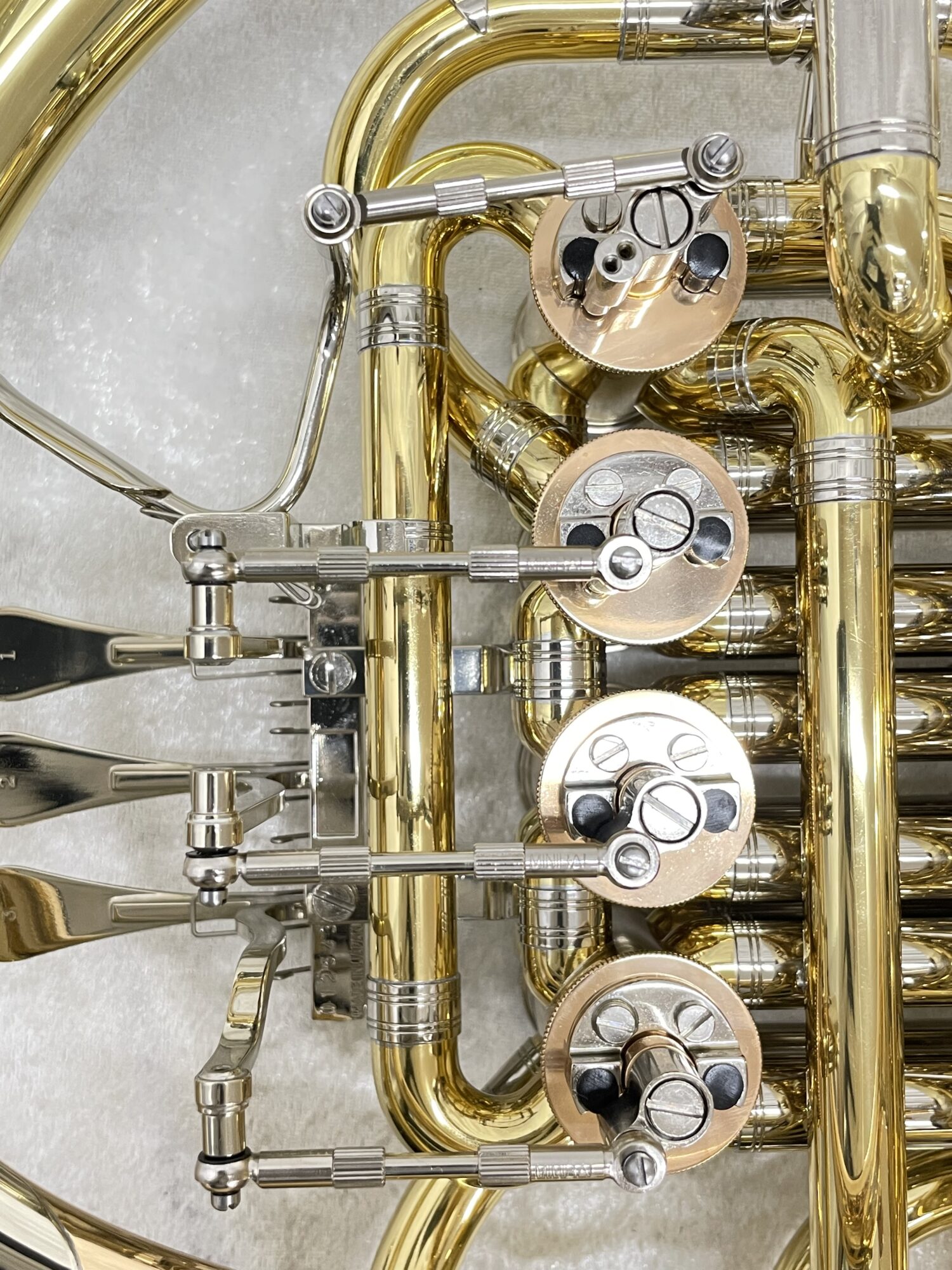 ホルン YHR-869D - 伊藤楽器