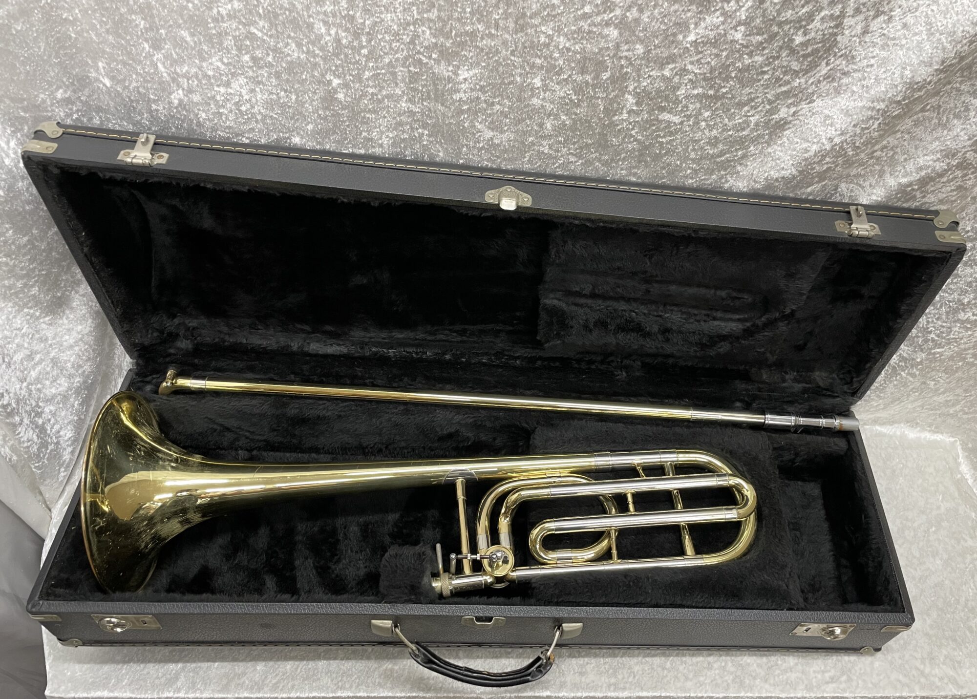 トロンボーン　ETERNA947